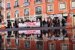 A luta dos trabalhadores do Centro de Atendimento Fidelidade em Évora